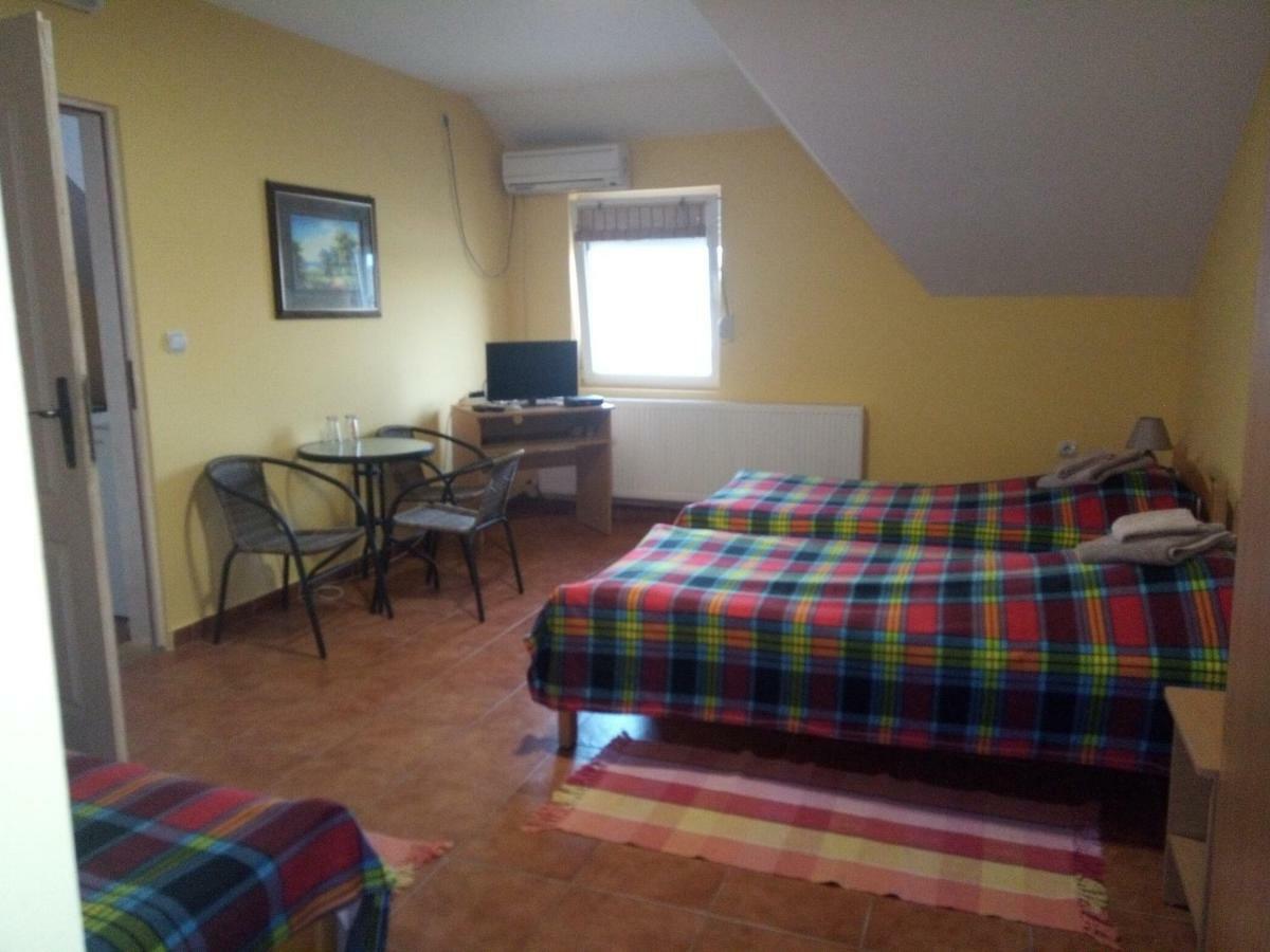 Guest House Bole Vinci Dış mekan fotoğraf