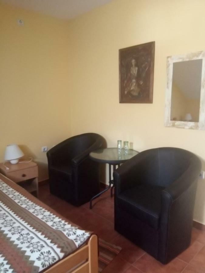 Guest House Bole Vinci Dış mekan fotoğraf